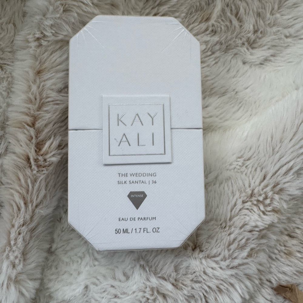 HUDA BEAUTY Kayali The Wedding Eau de Parfum - White